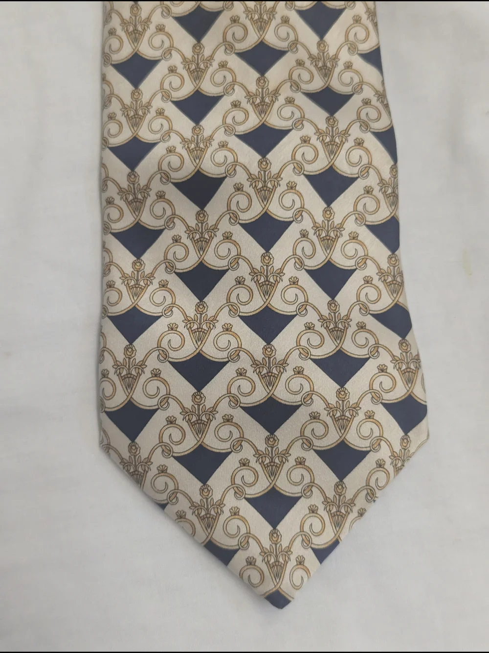Lanvin Cream and Navy Geometric Scroll Silk Tie